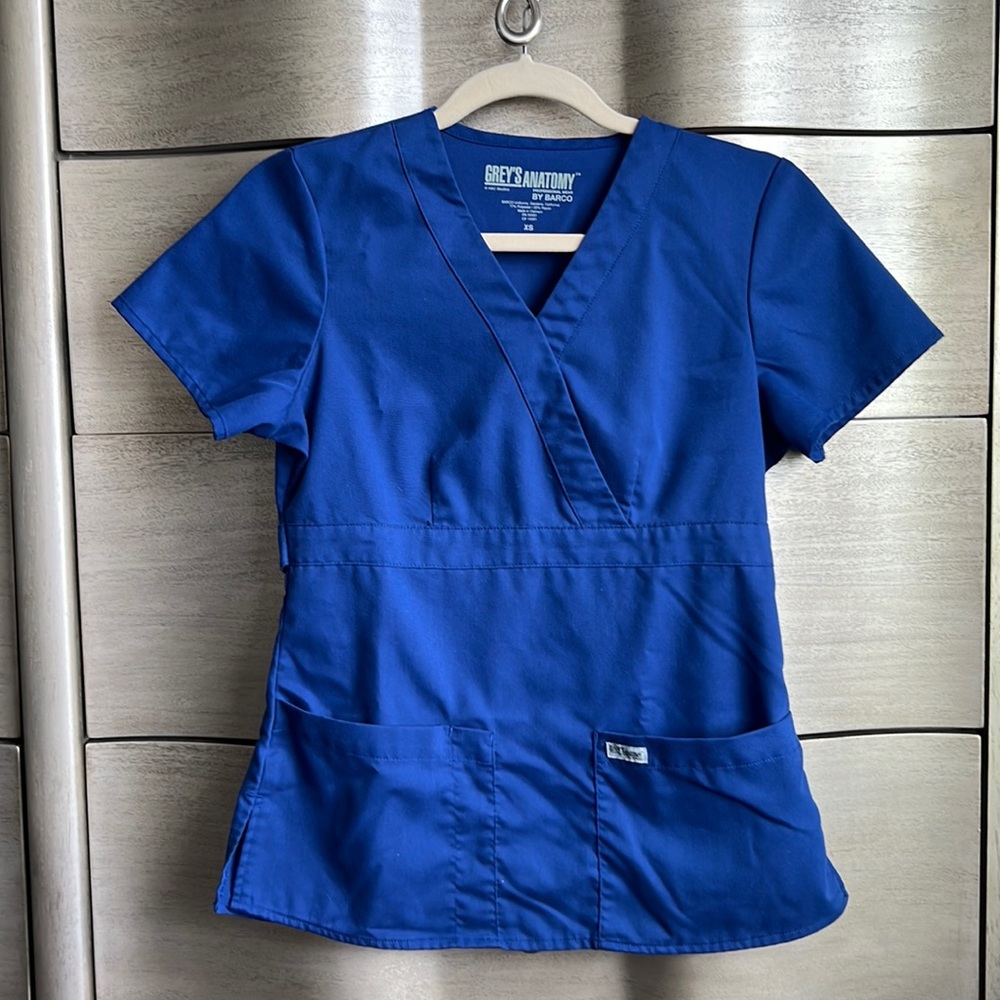 Grey’s Anatomy scrub top